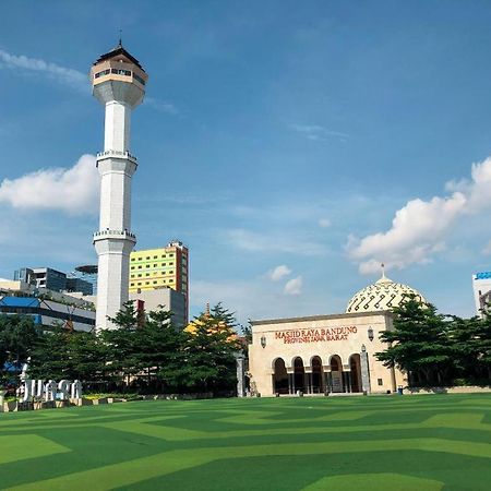 Zodiak Kebon Jati By Kagum Hotels Bandung Zewnętrze zdjęcie